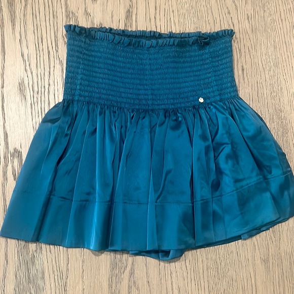 NATURAL LIFE Pants - Natural Life satin shorts in teal size small